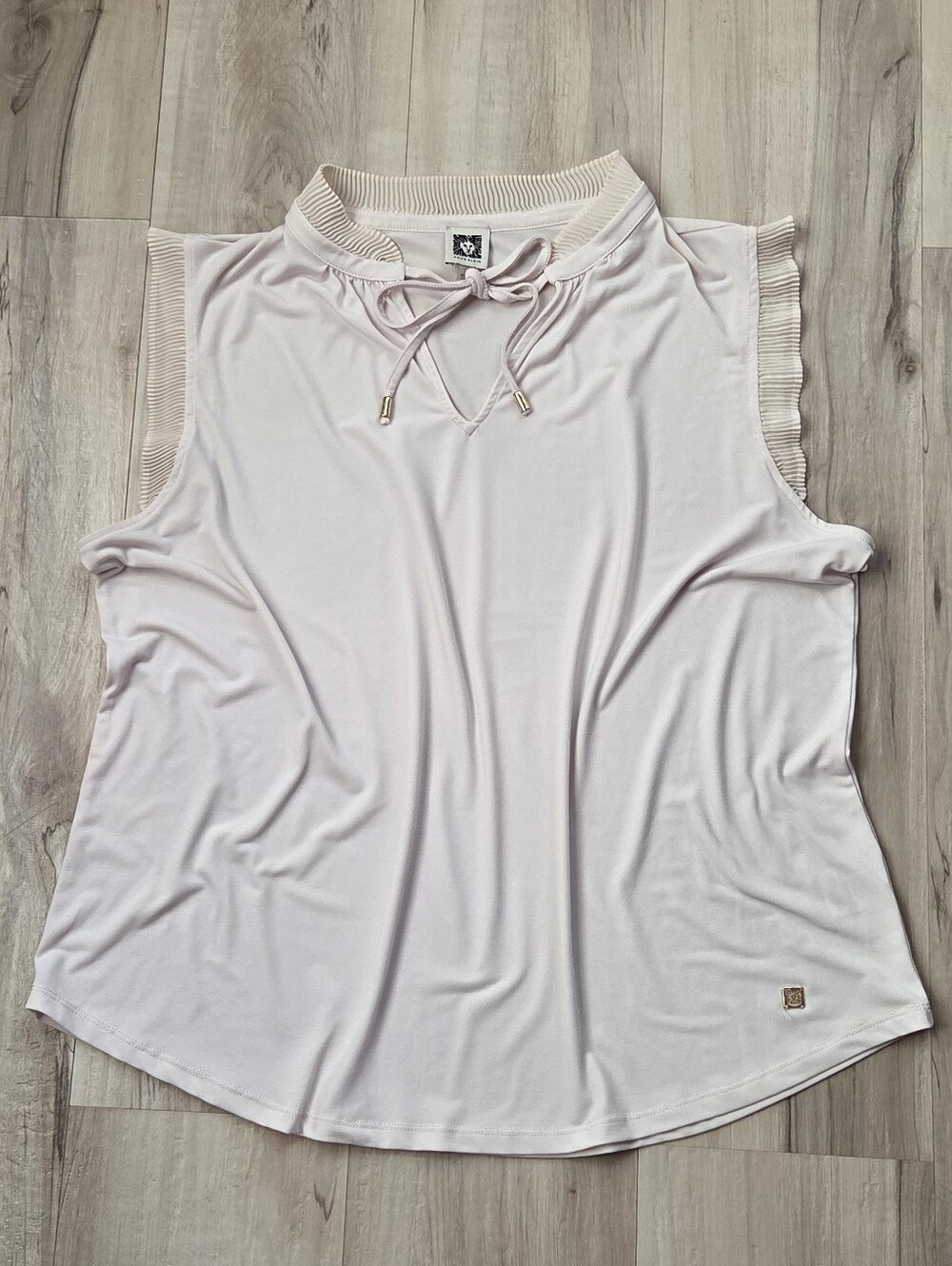 Anne Klein Blush Pink Pleated Trim Keyhole Tank Top XL Sleeveless Blouse